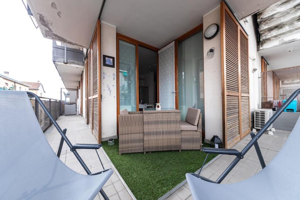 Appartamento Caterina A 5 Minuti Da Milano Fiere E San Siro Con Wifi-Netflix-Free Parking المظهر الخارجي الصورة
